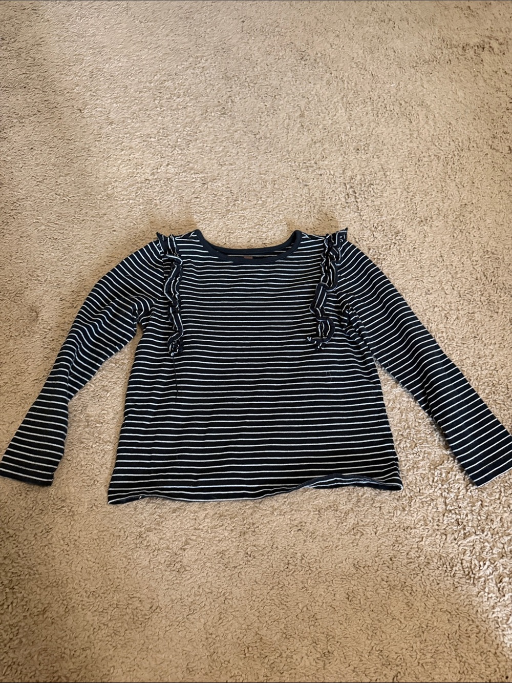 Black and white shirt, size 8 by Tea